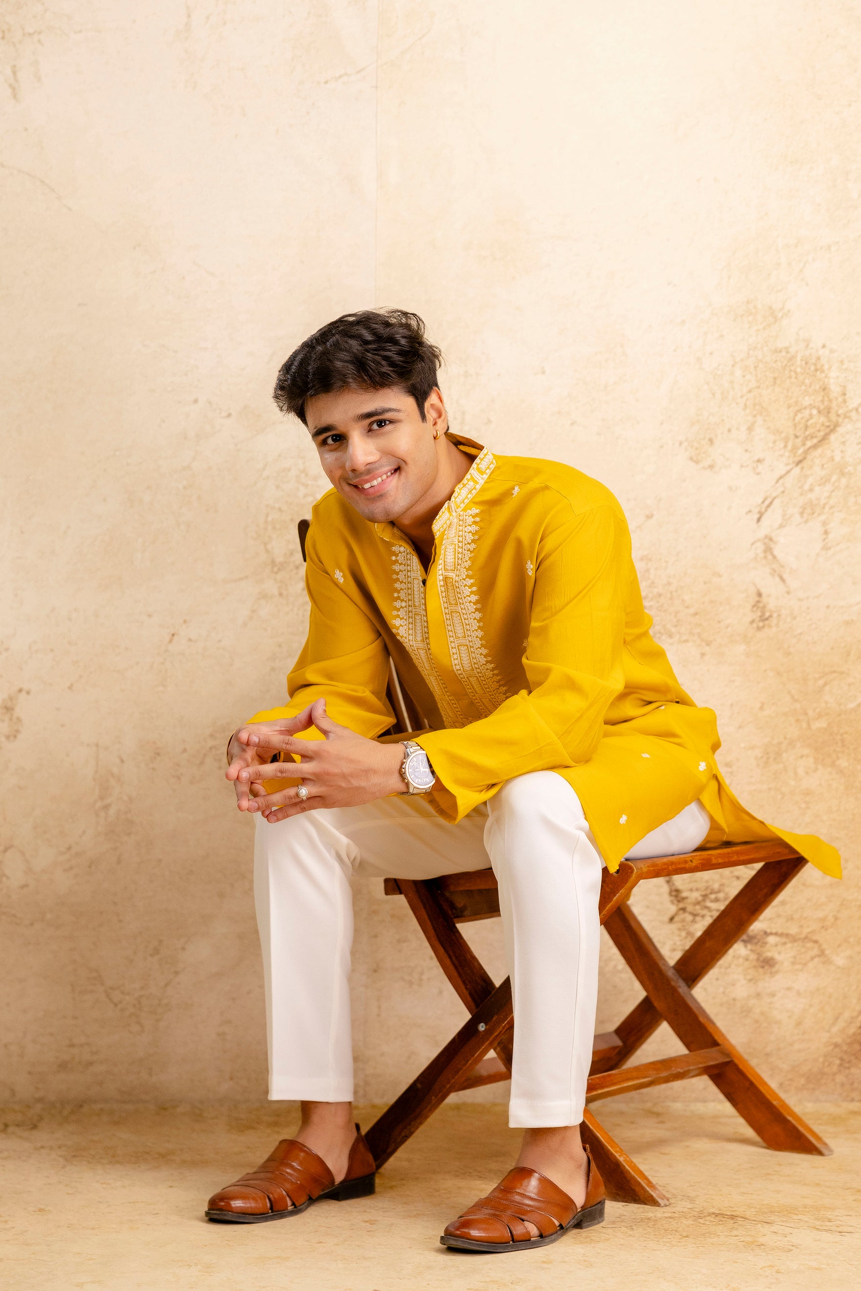 EMBROIDERED & SEQUIN KURTA WITH NECK