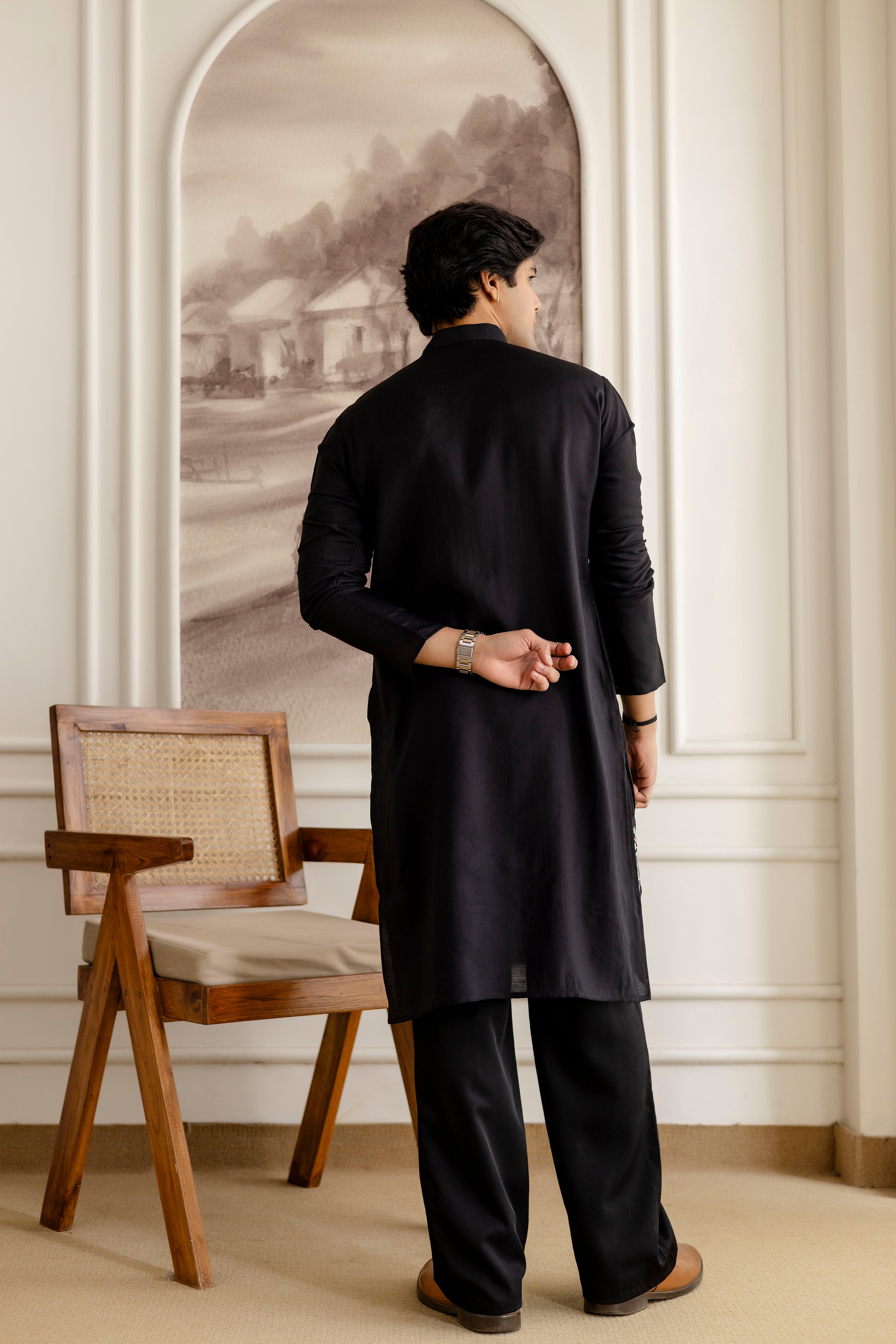 Designer Men’s Kurtas With Traditional Indian Craft