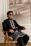 Designer Men’s Kurtas With Traditional Indian Craft