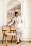 Designer Men’s Kurtas With Traditional Indian Craft