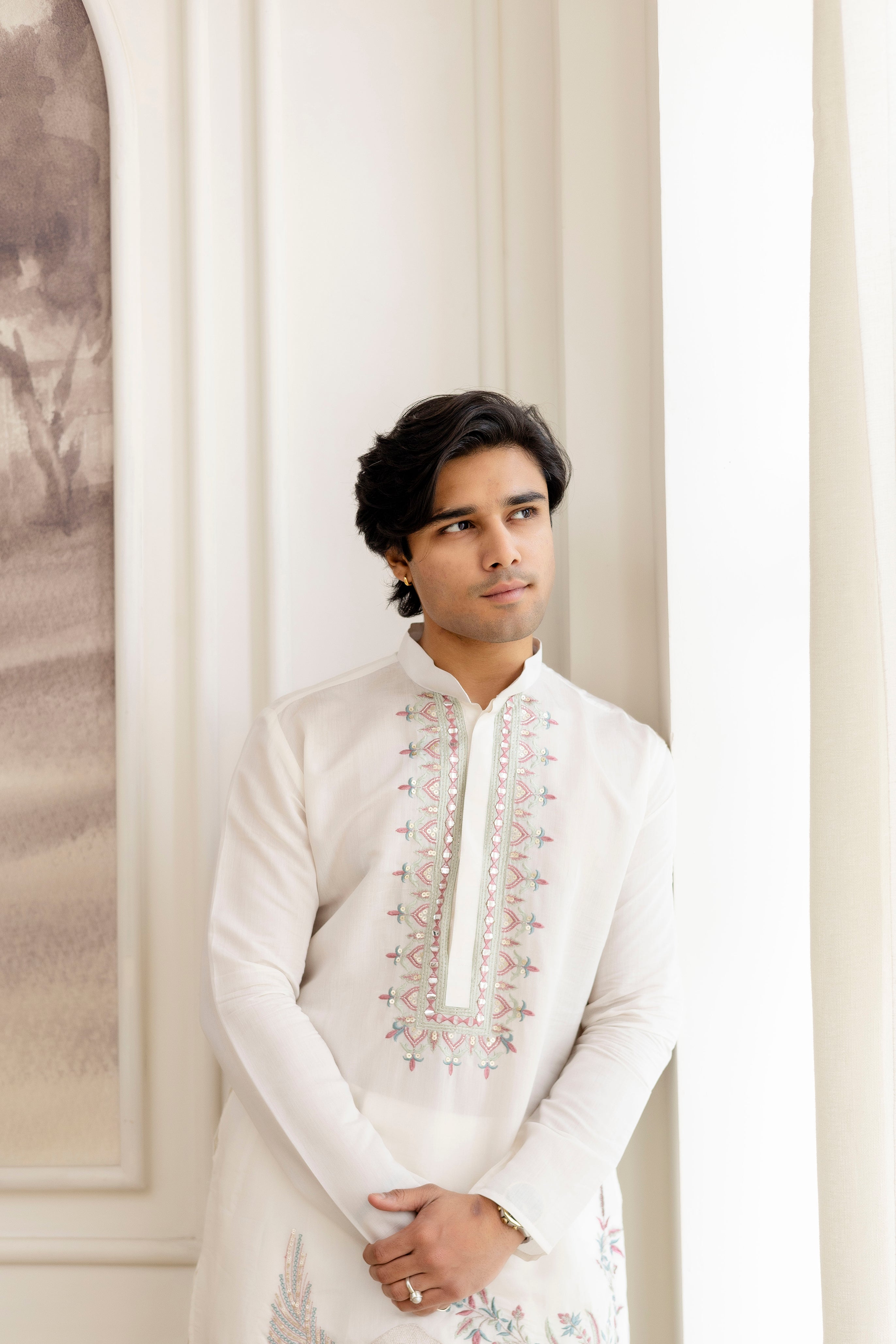 Designer Men’s Kurtas With Traditional Indian Craft
