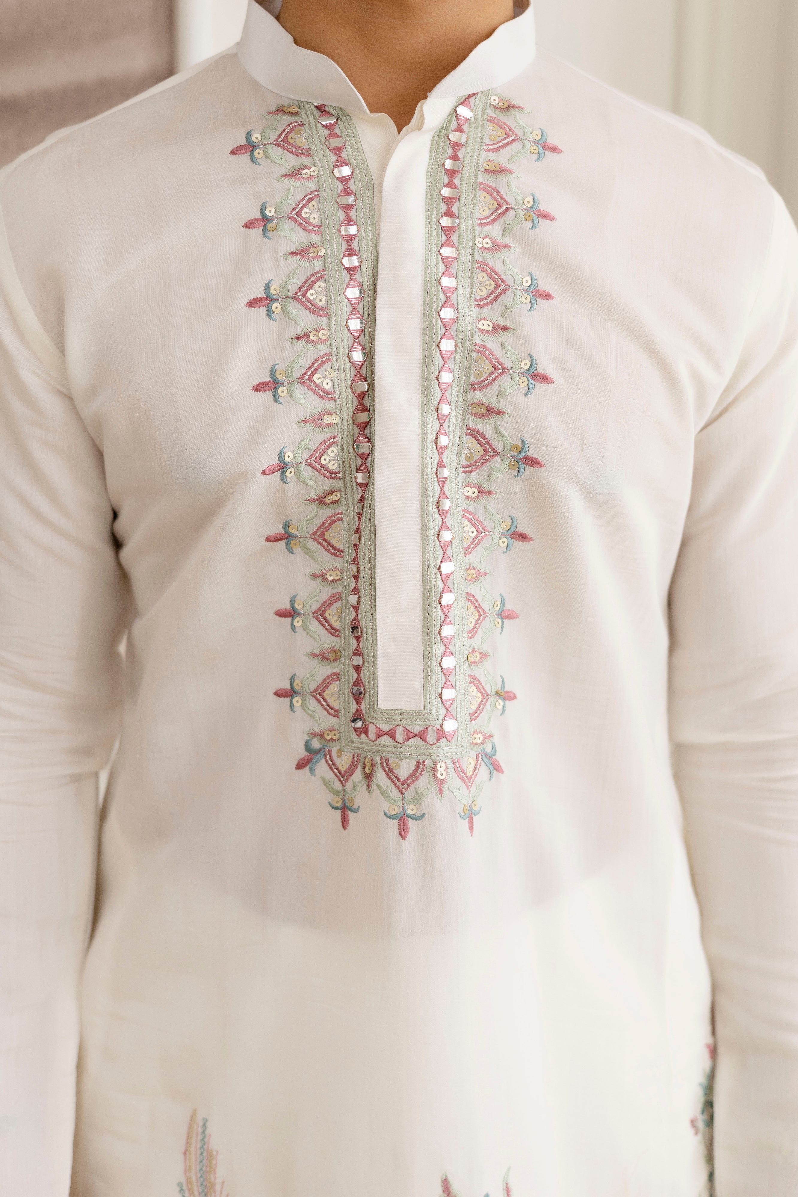 Designer Men’s Kurtas With Traditional Indian Craft