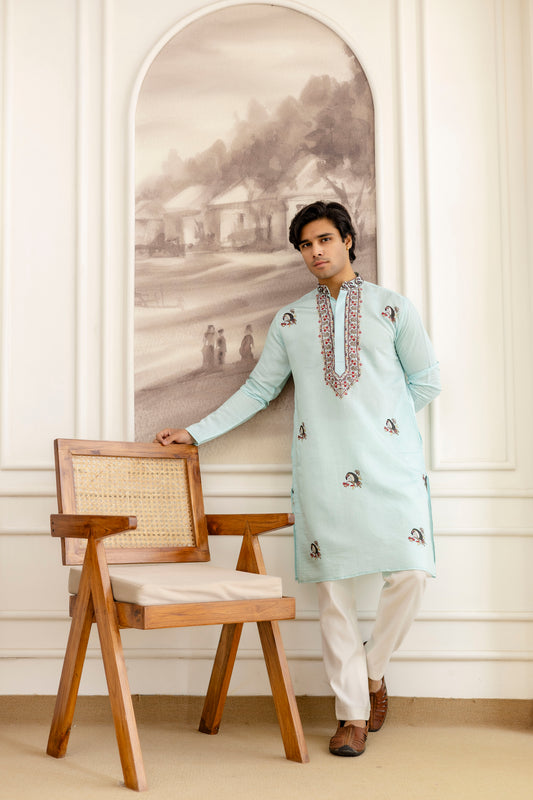 Designer Men’s Kurtas With Traditional Indian Craft